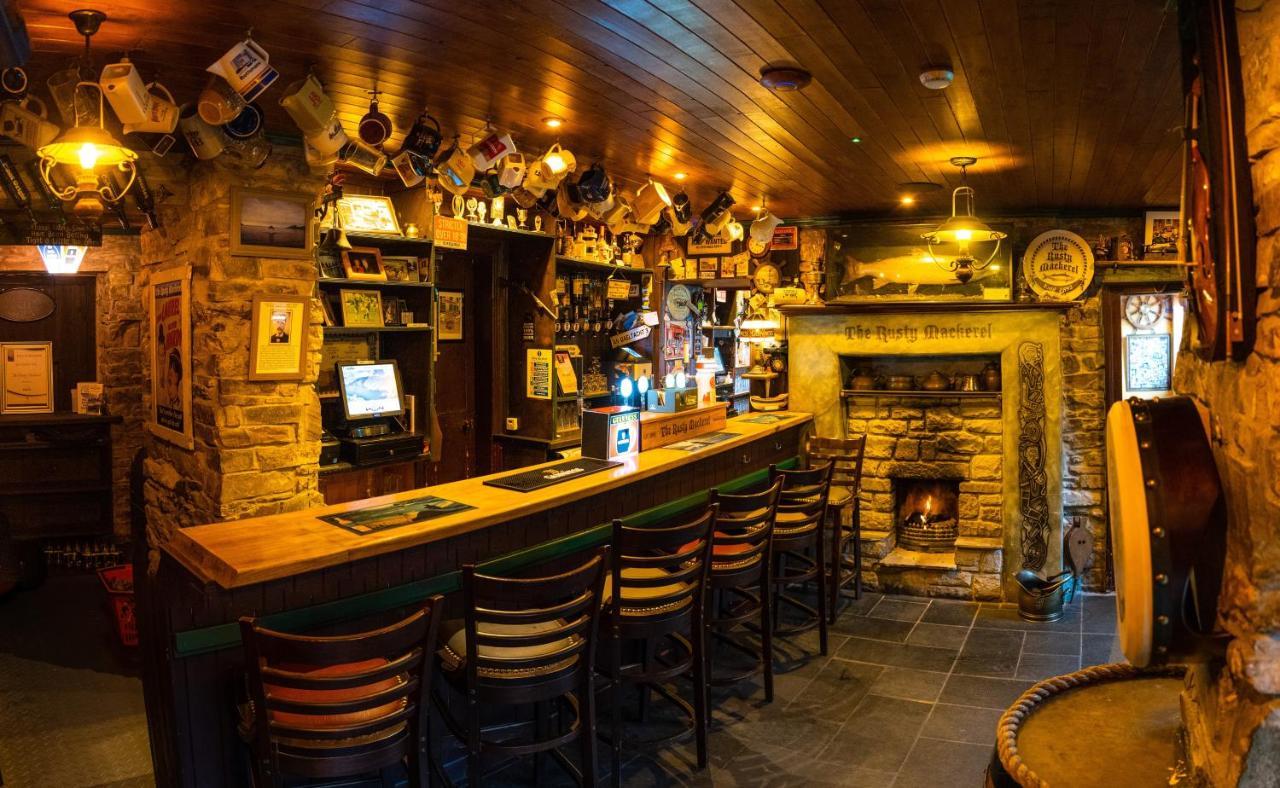 The Rusty Mackerel Teelin Exterior foto